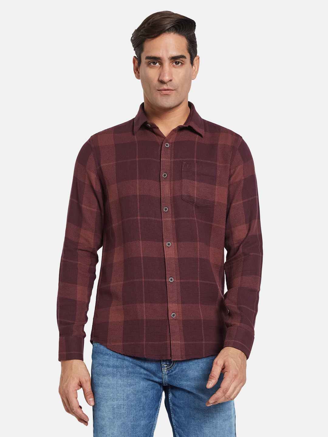 METTLE Men Opaque Checked Casual Shirt