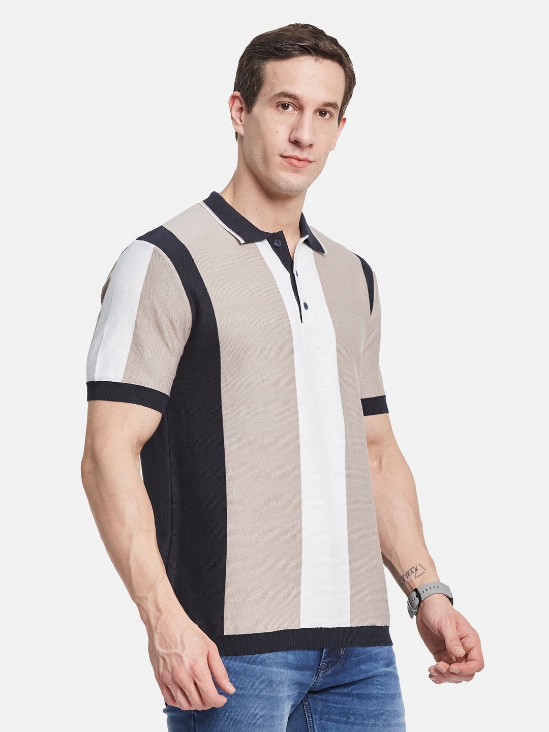 METTLE Men Colourblocked Polo Collar T-shirt