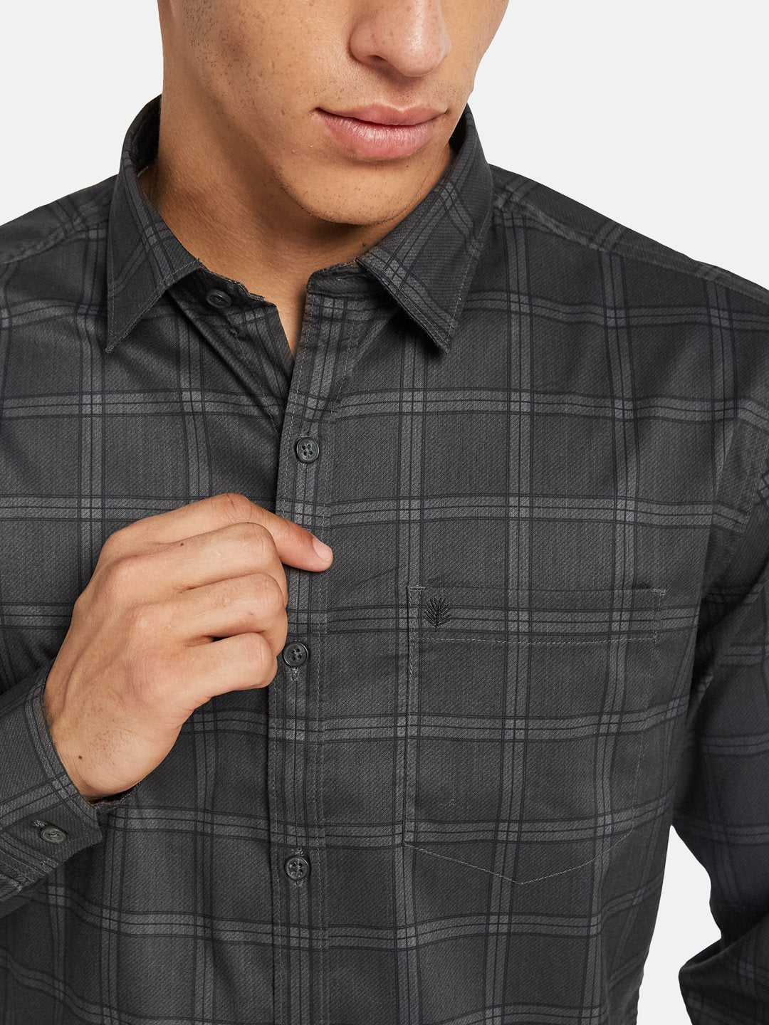 METTLE Men Checked Spread Collar Cotton Casual Shirt