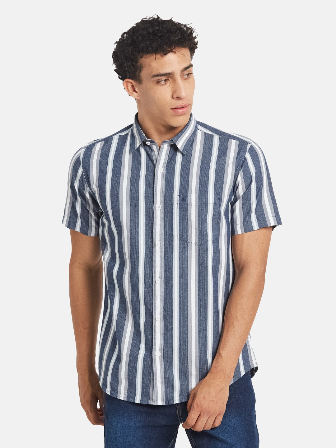 METTLE Men Vertical Striped Spread Collar Cotton Casual Shirt