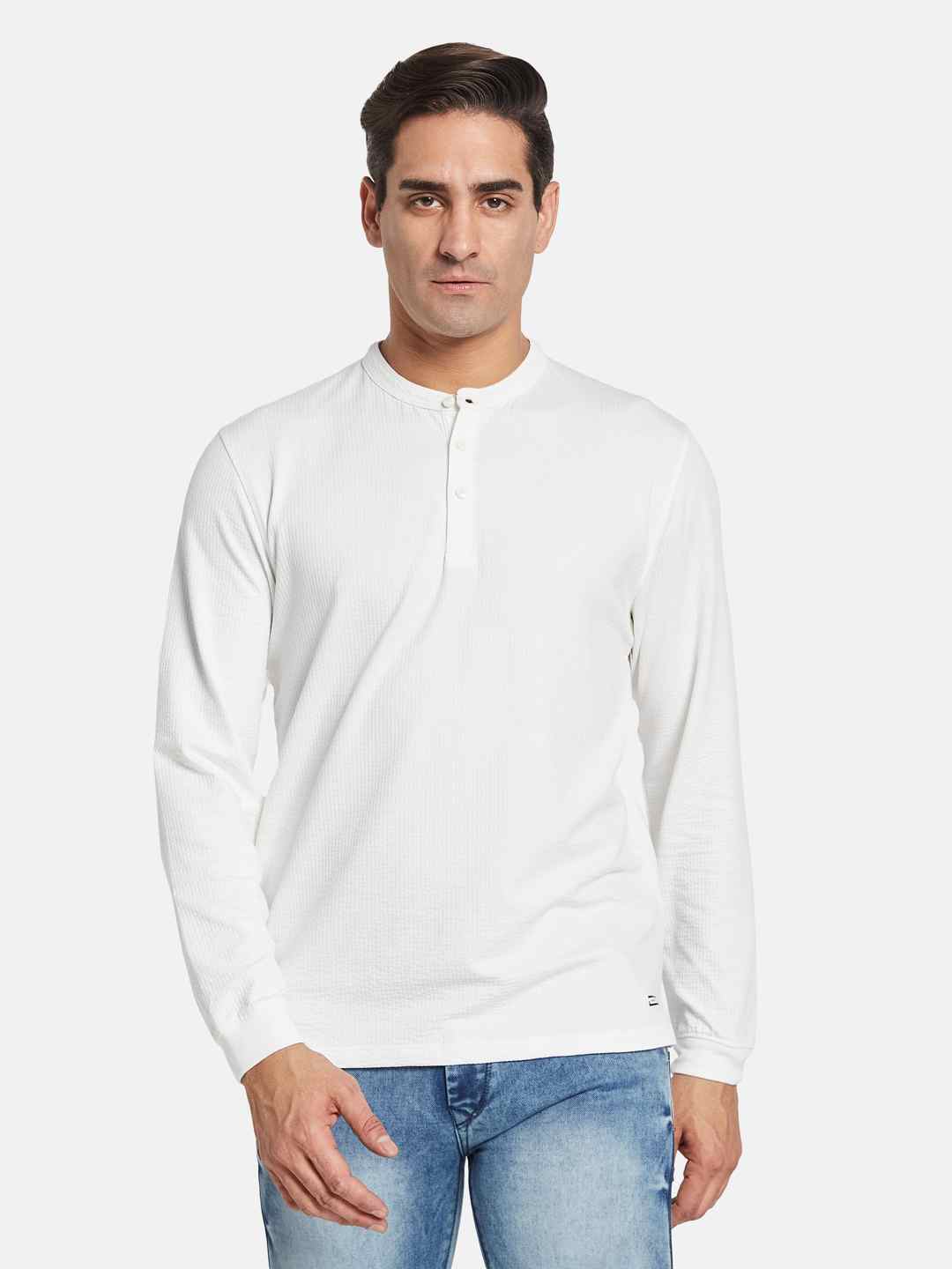 METTLE Men Mandarin Collar T-shirt