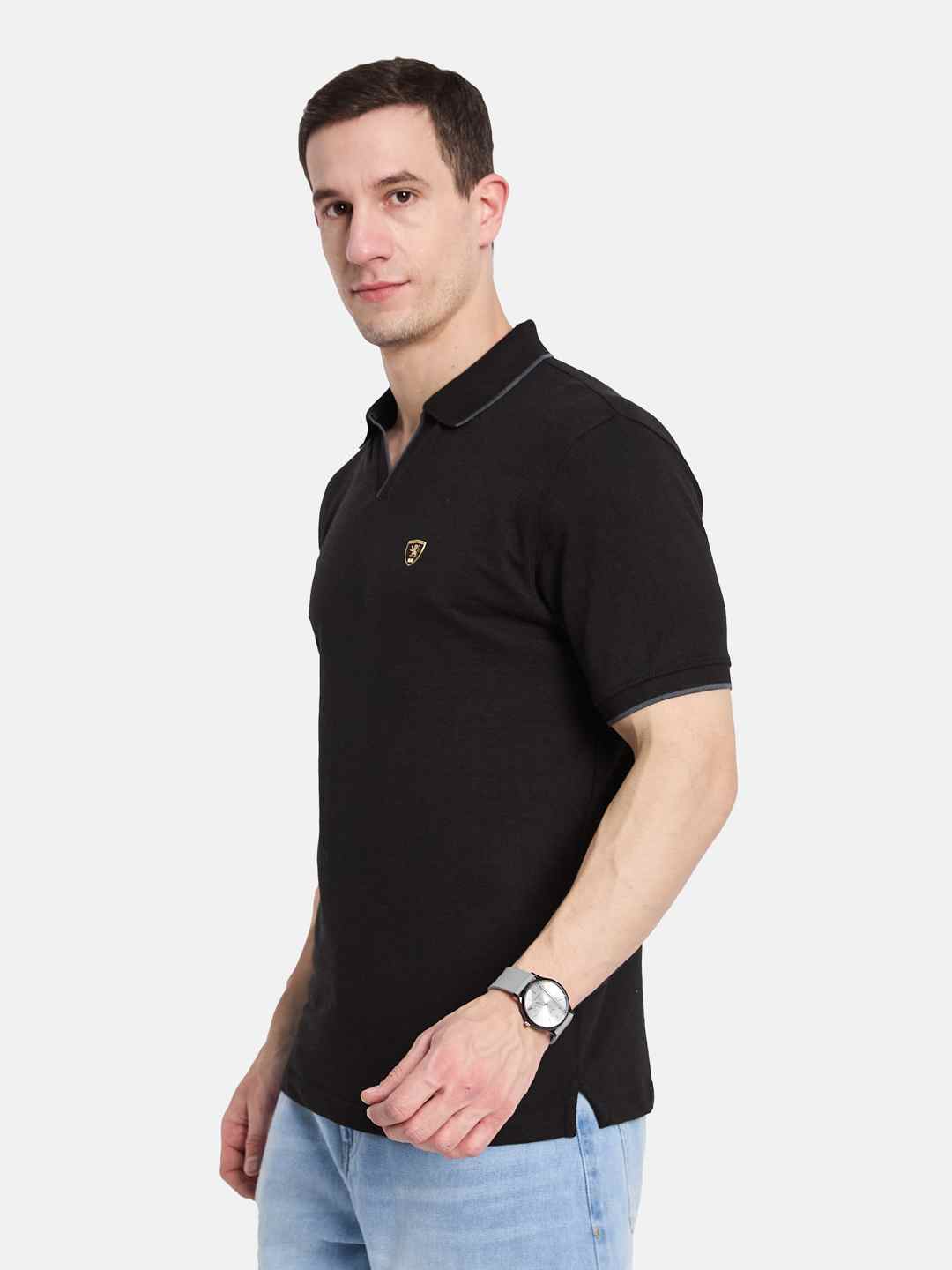 Octave Men Colourblocked Polo Collar T-shirt