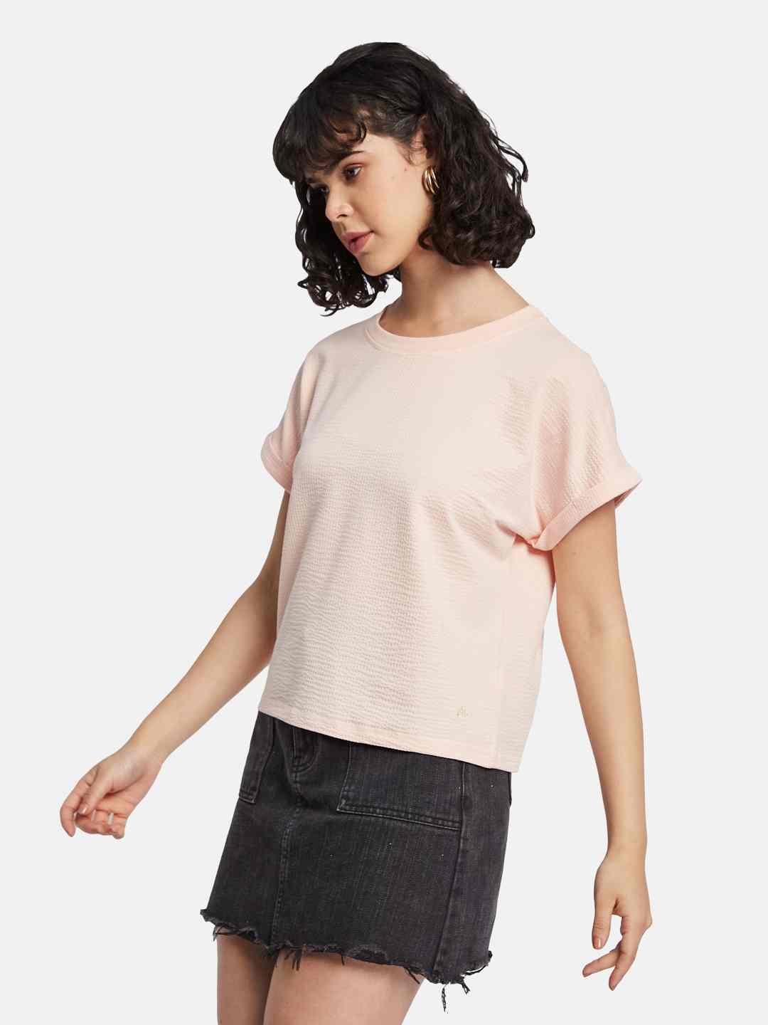 METTLE Women T-shirt