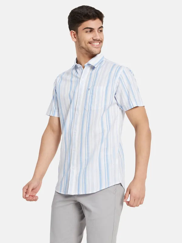 Vertical Stripes Printed Shirt