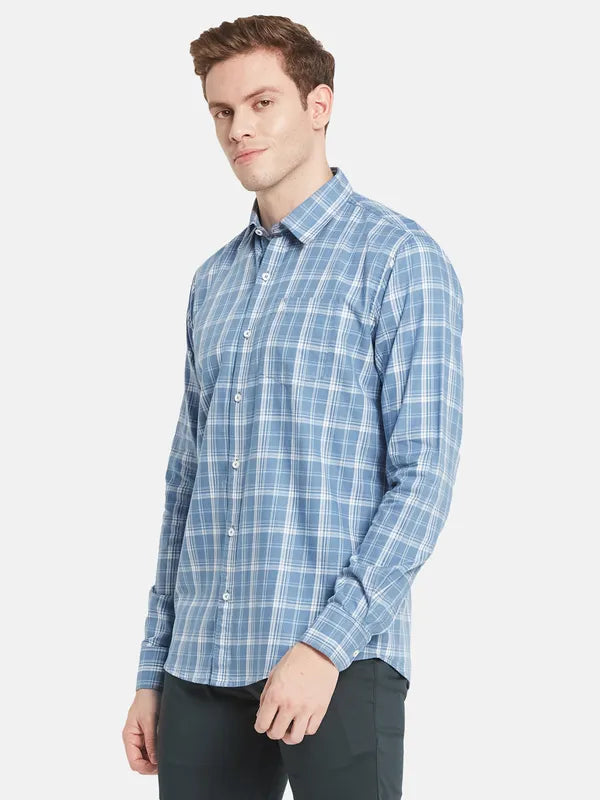 Men Blue Checked Casual Shirt