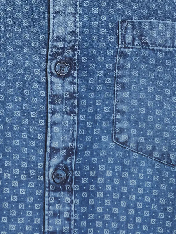 Mettle Men Blue Micro Ditsy Printed Cotton Casual Shirt