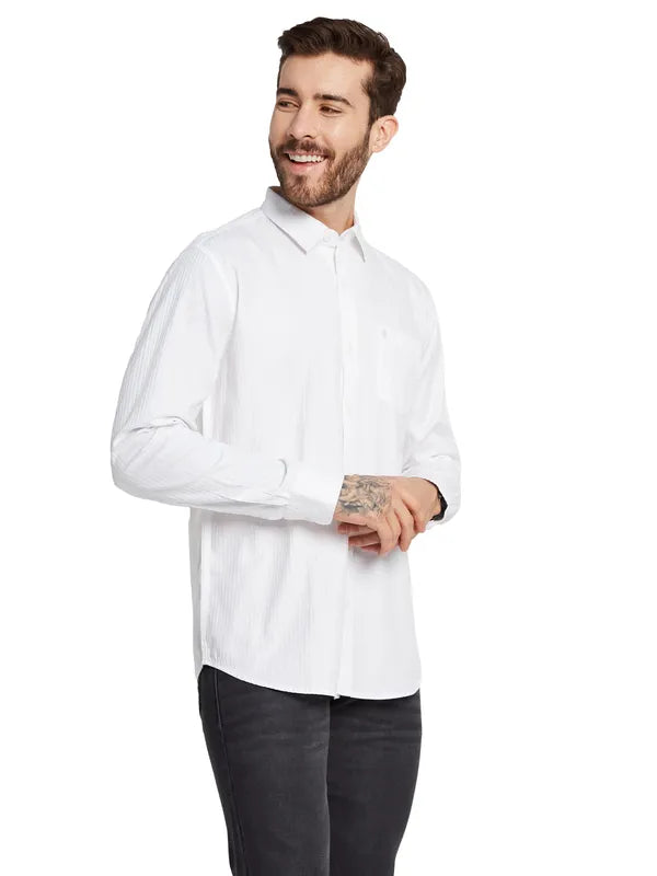 Mettle Men Textured Spread Collar Pocket Casual Shirt