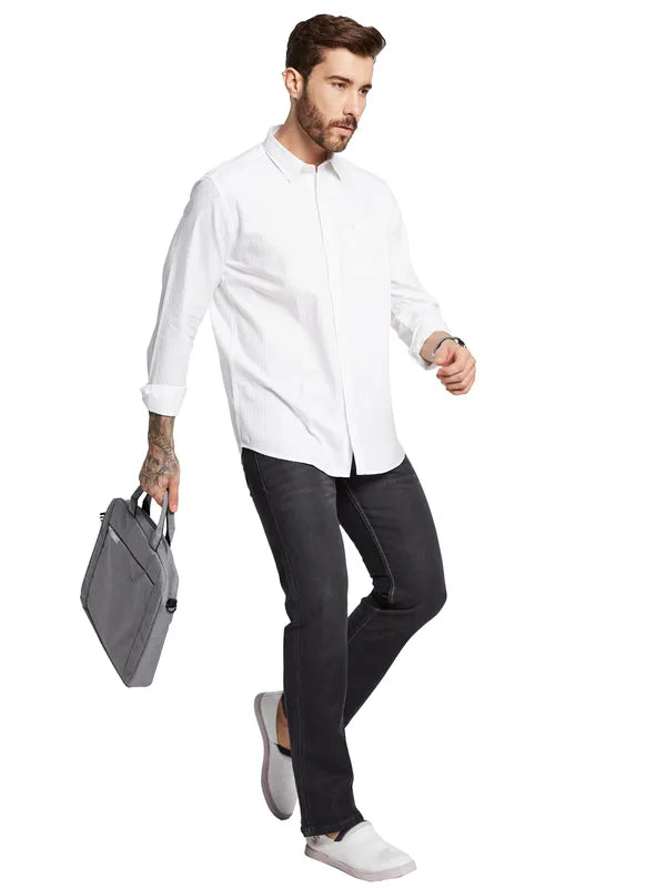 Mettle Men Textured Spread Collar Pocket Casual Shirt