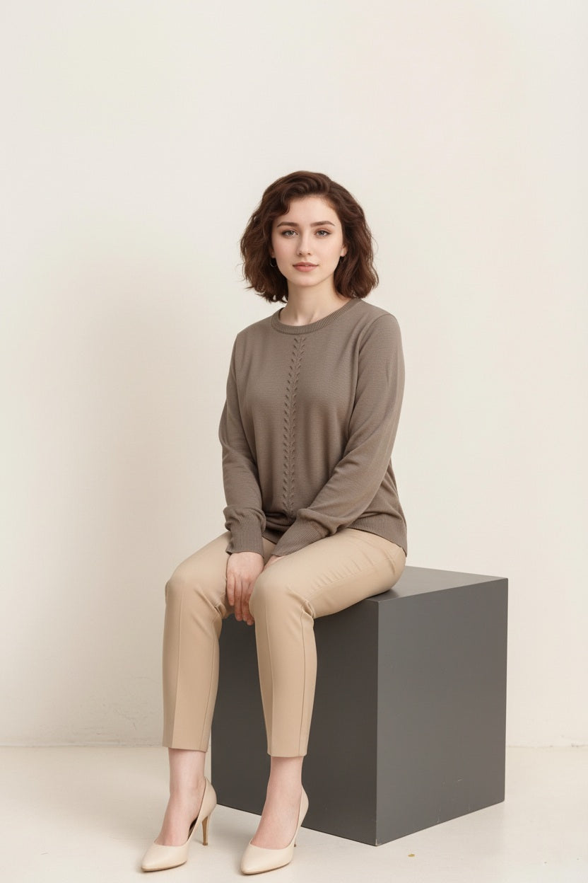 Women Cable Knit Solid Pullover Round Neck Sweater