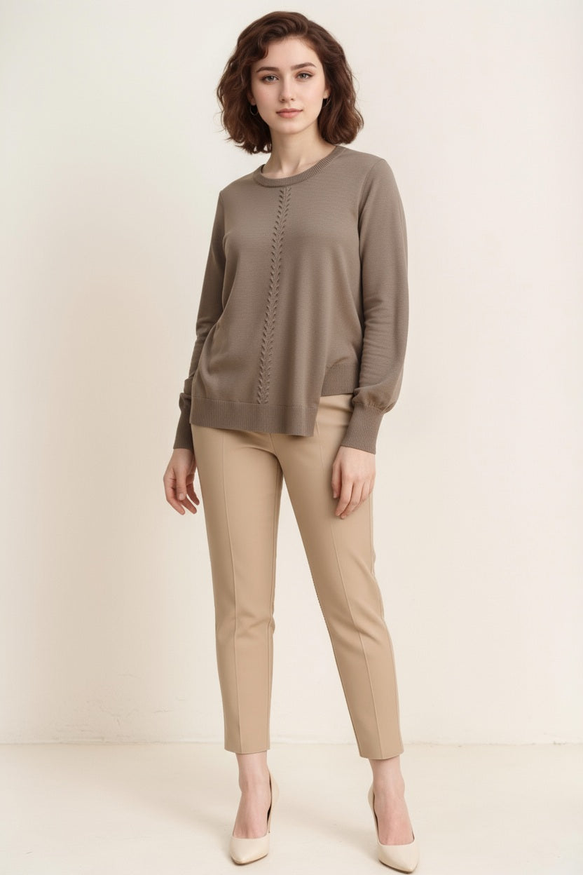 Women Cable Knit Solid Pullover Round Neck Sweater