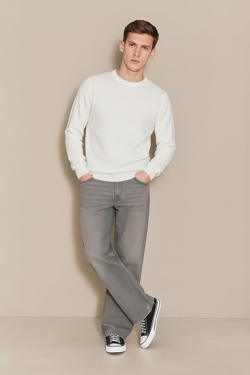Men Solid Round Neck Sweater
