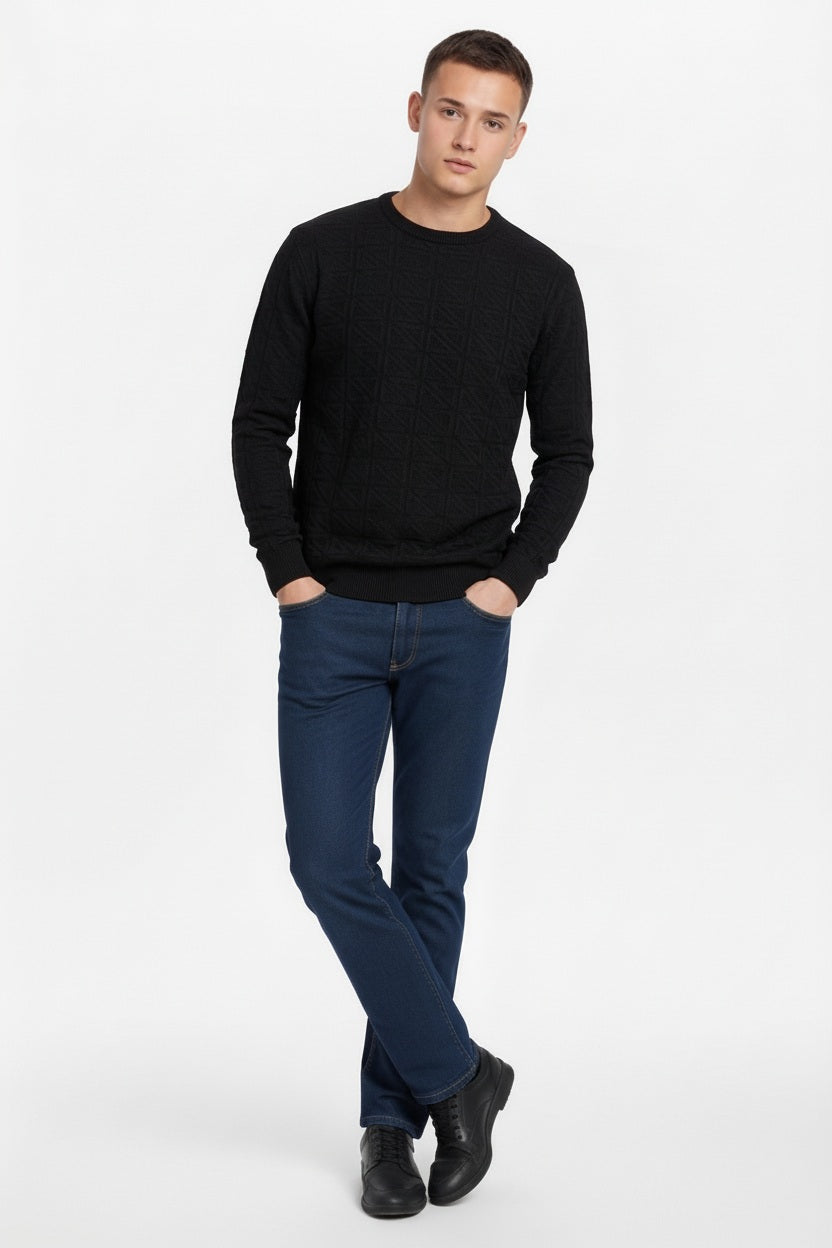 Men Solid Round Neck Sweater