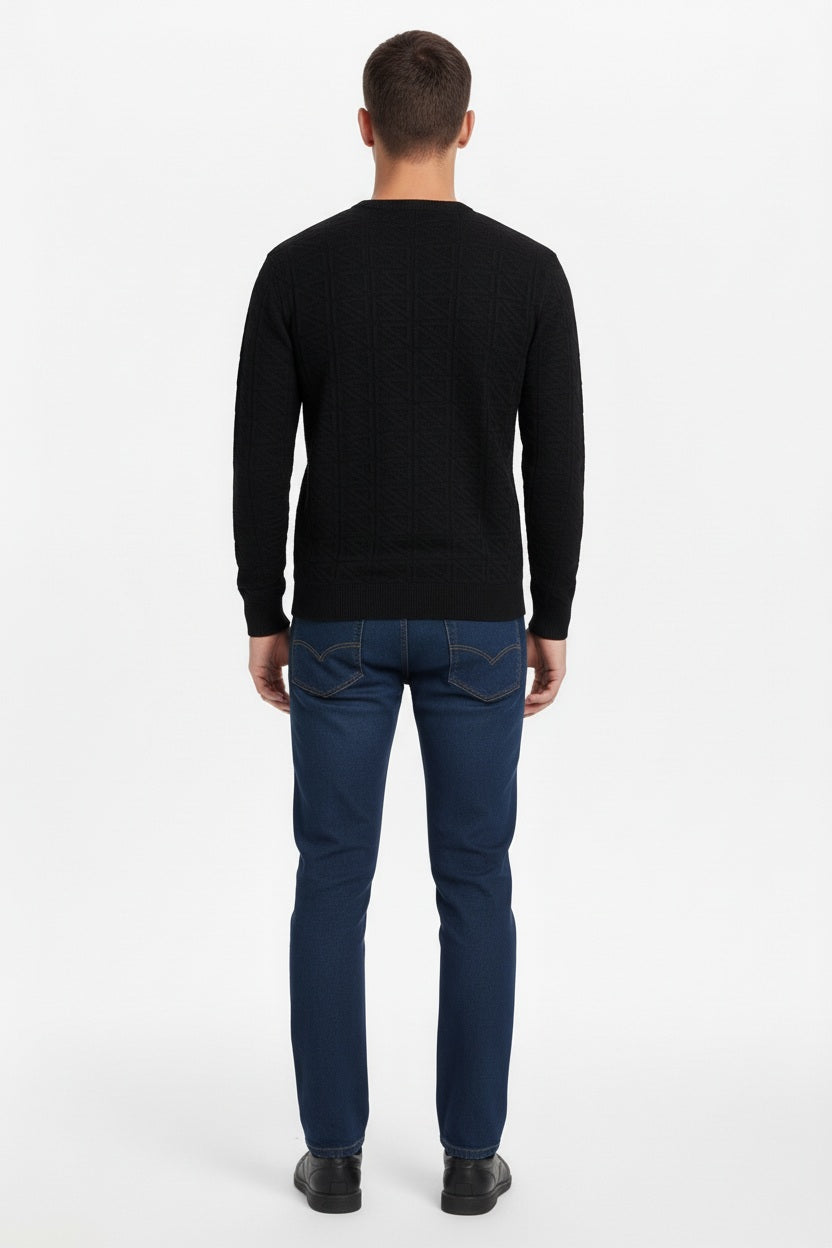 Men Solid Round Neck Sweater