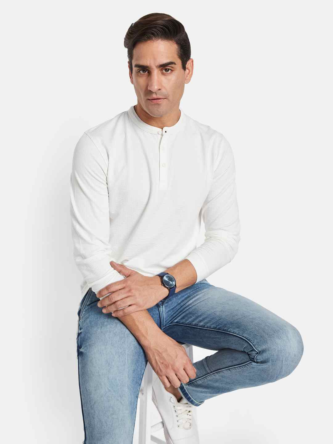METTLE Men Mandarin Collar T-shirt