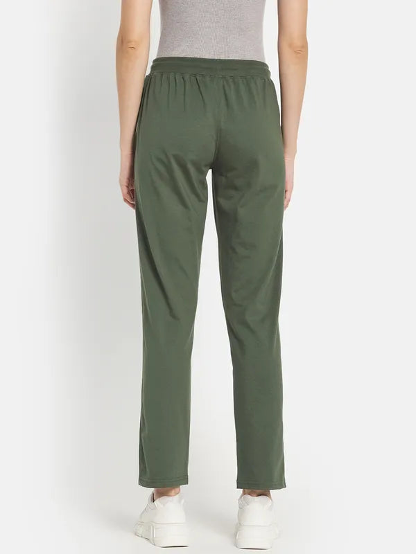 Women Solid Cotton Track Pants