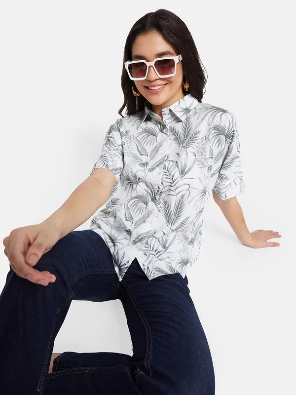 Mettle Women Tropical Printed Casual Shirt