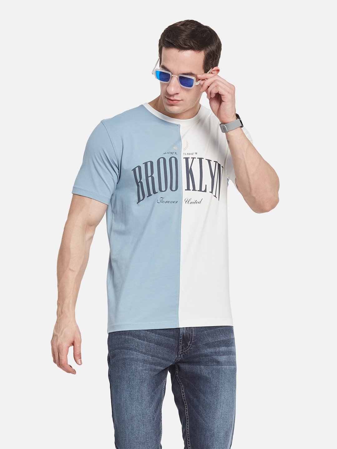 Octave Men Colourblocked T-shirt