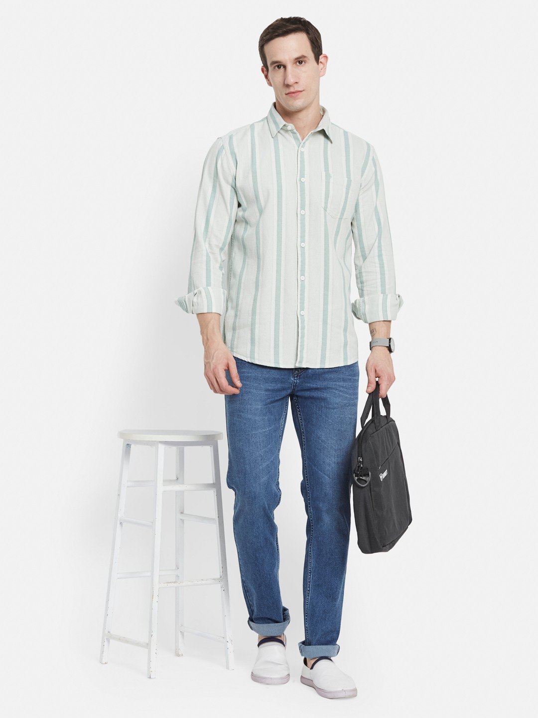 METTLE Men Spread Collar Vertical Striped Cotton Casual Shirt