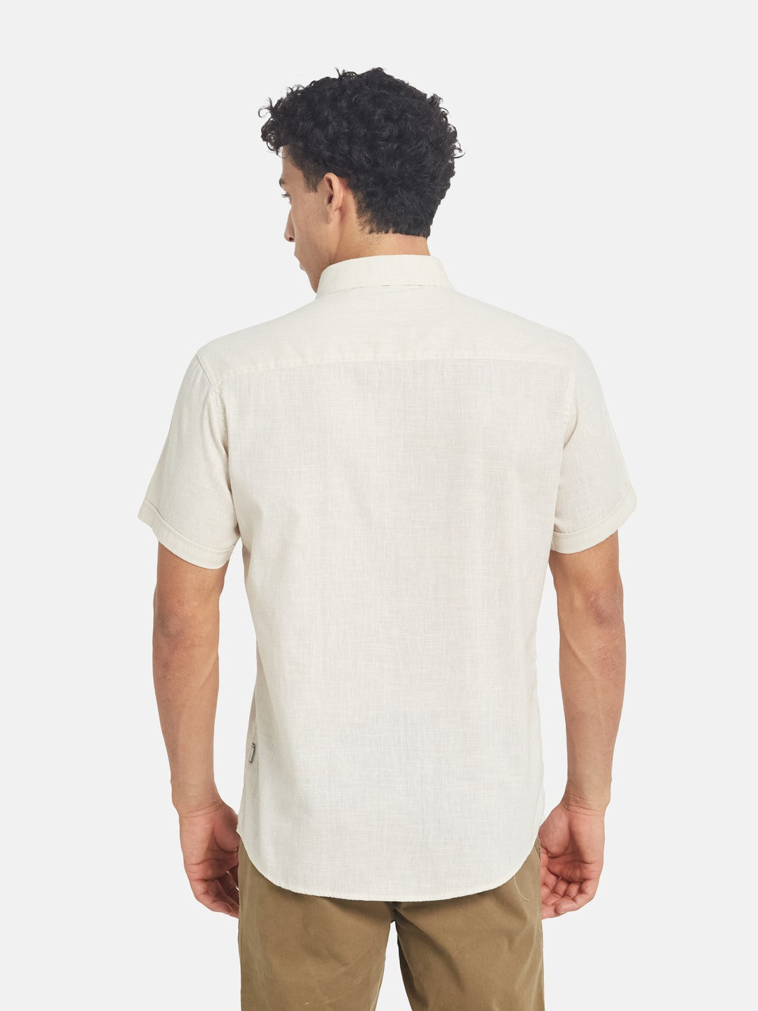 METTLE Men Solid Spread Collar Cotton Casual Shirt