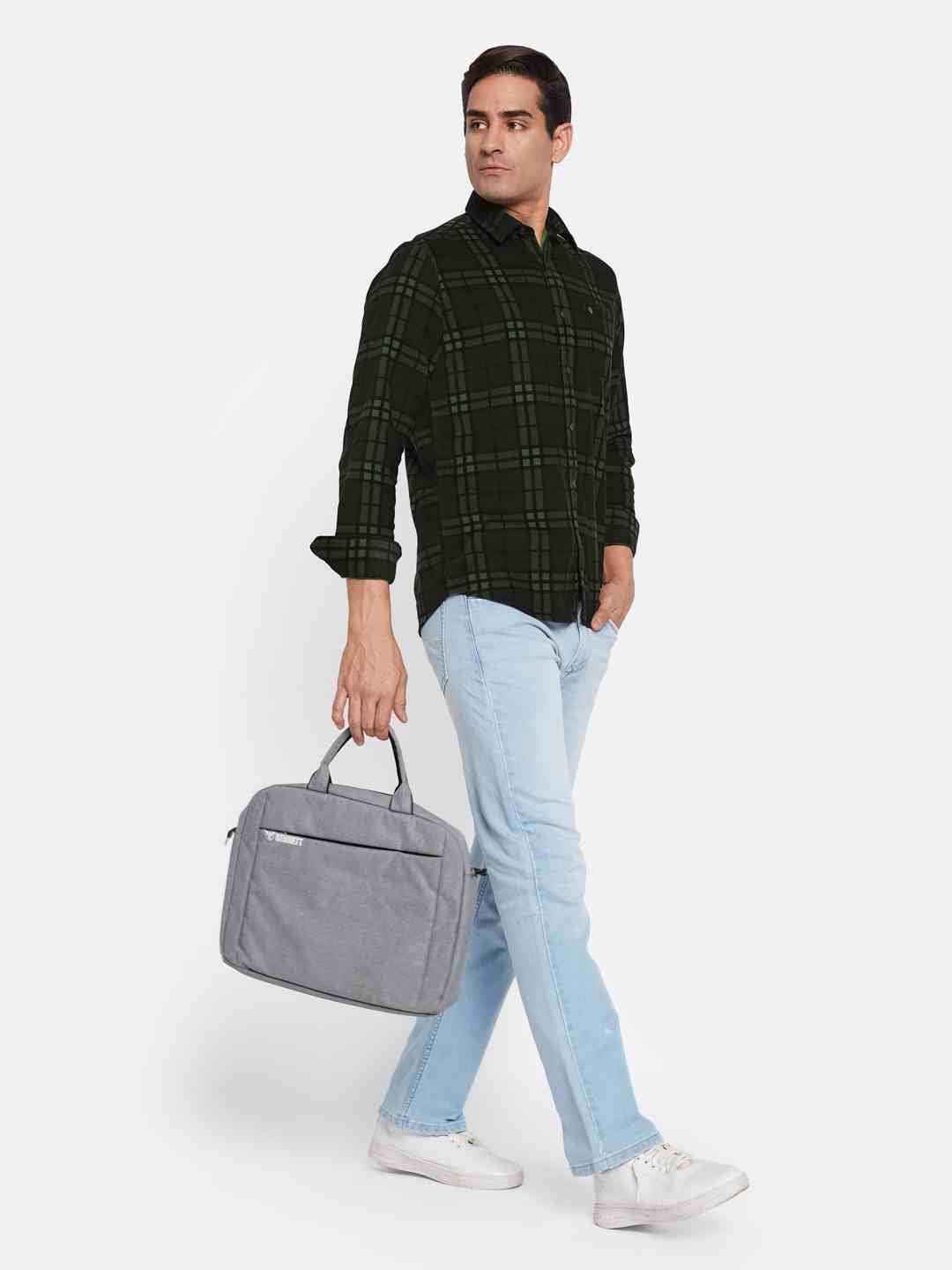 METTLE Men Opaque Checked Casual Shirt