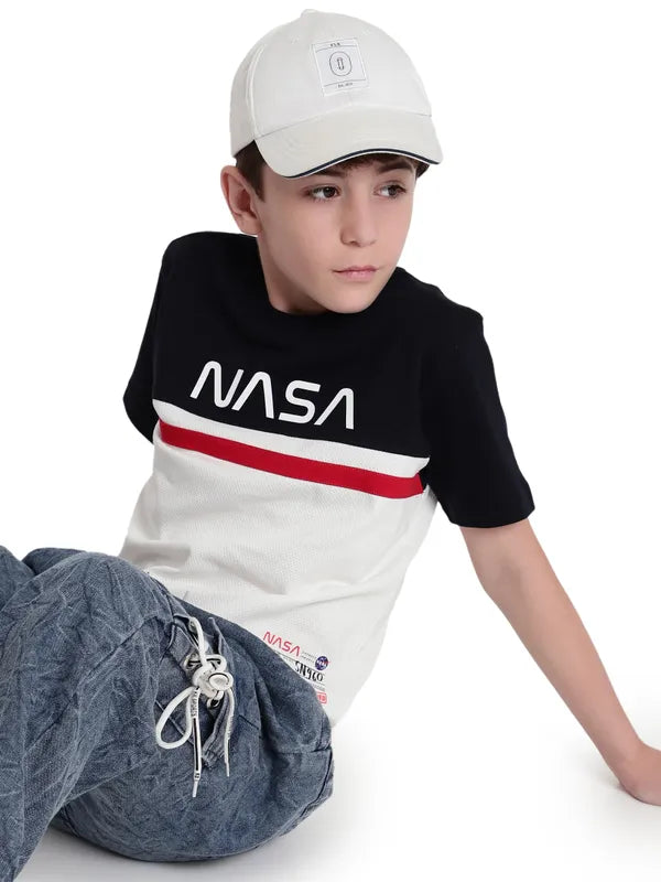 Octave Boys Colourblocked Nautical Round Neck Cotton T-Shirt