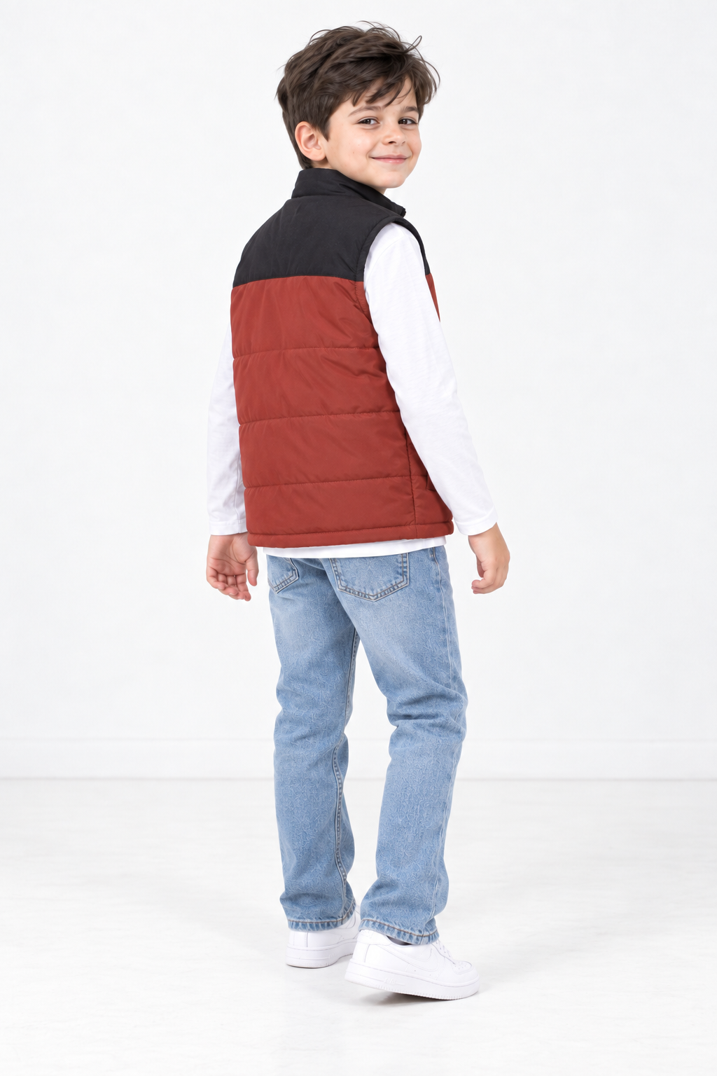 Junior Boys Colour-Block Woven Puffer Gilet – Regular Fit Full-Zip Sleeveless Jacket