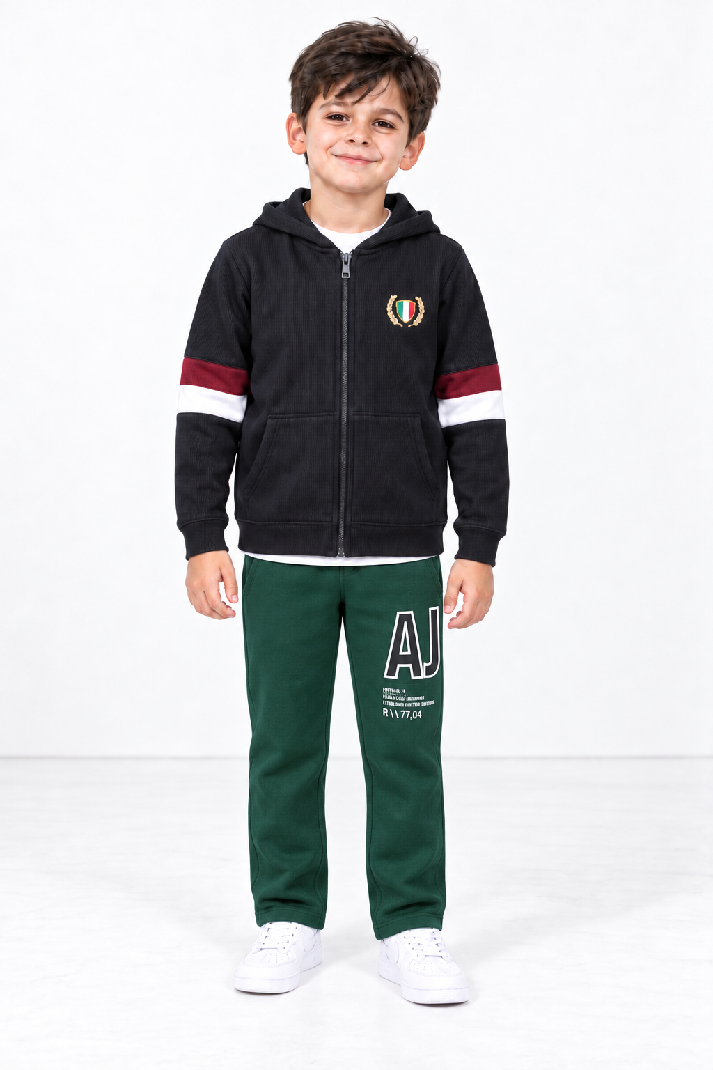 Junior Boys Hunter Green Cotton Fleece Lower – Regular Fit Graphic Track Pants