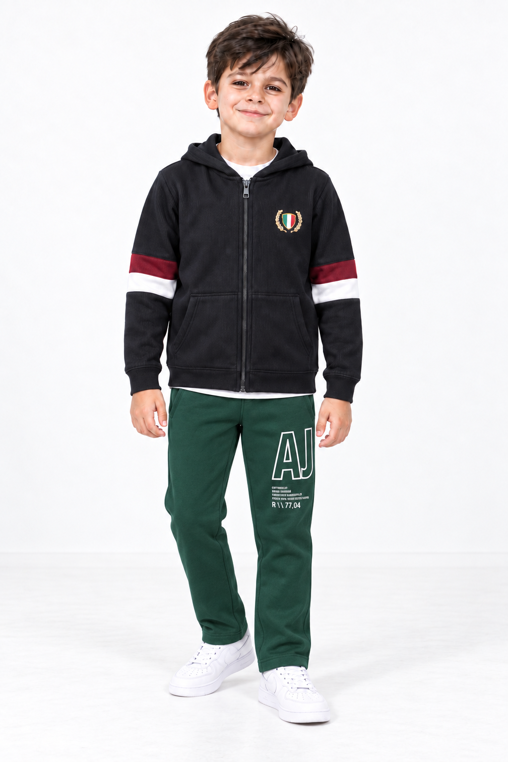 Junior Boys Hunter Green Cotton Fleece Lower – Regular Fit Graphic Track Pants