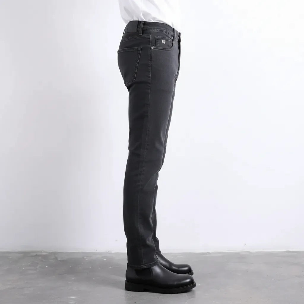 Men Straight Fit Mid-Rise Stretchable Jeans