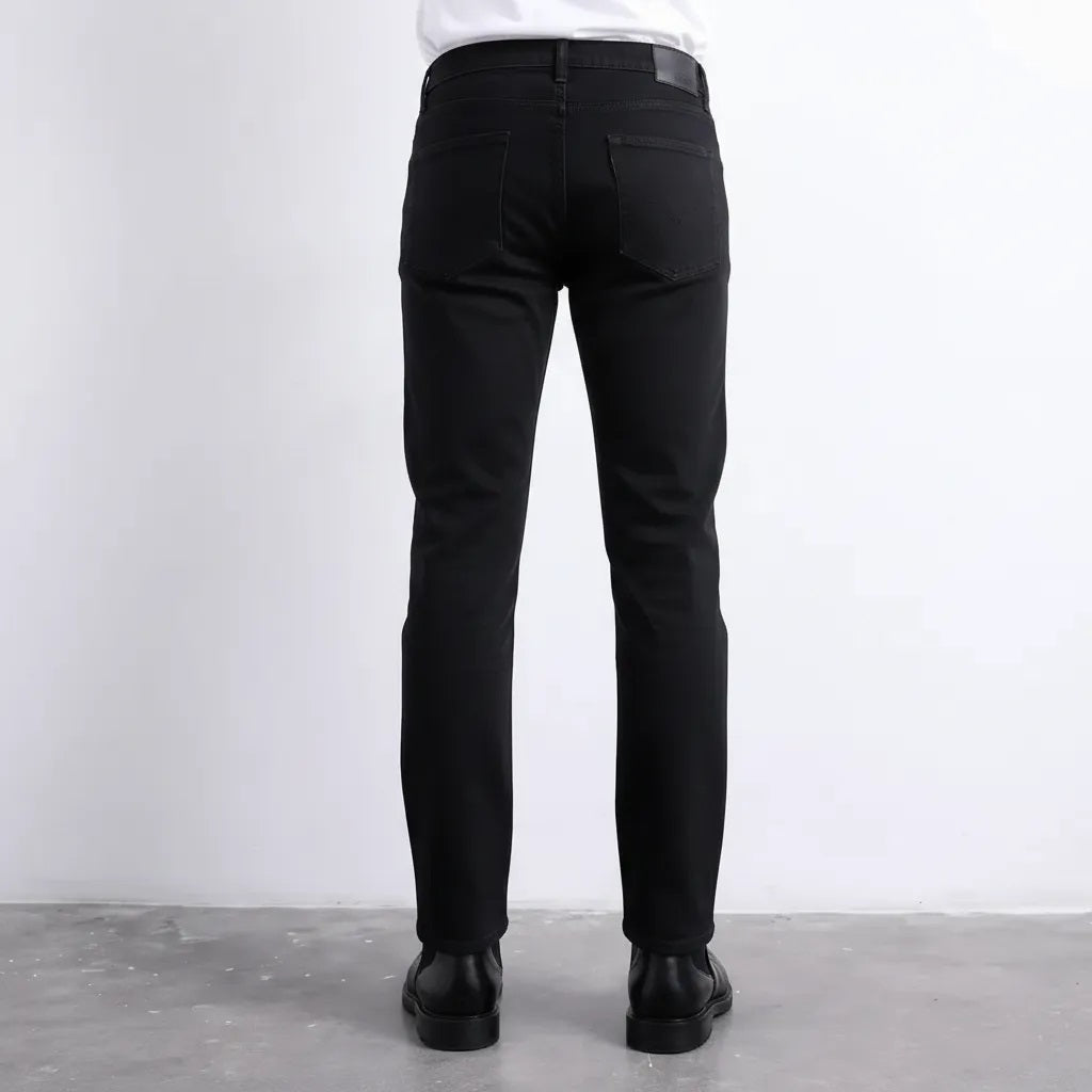 Men Straight Fit Mid-Rise Stretchable Jeans