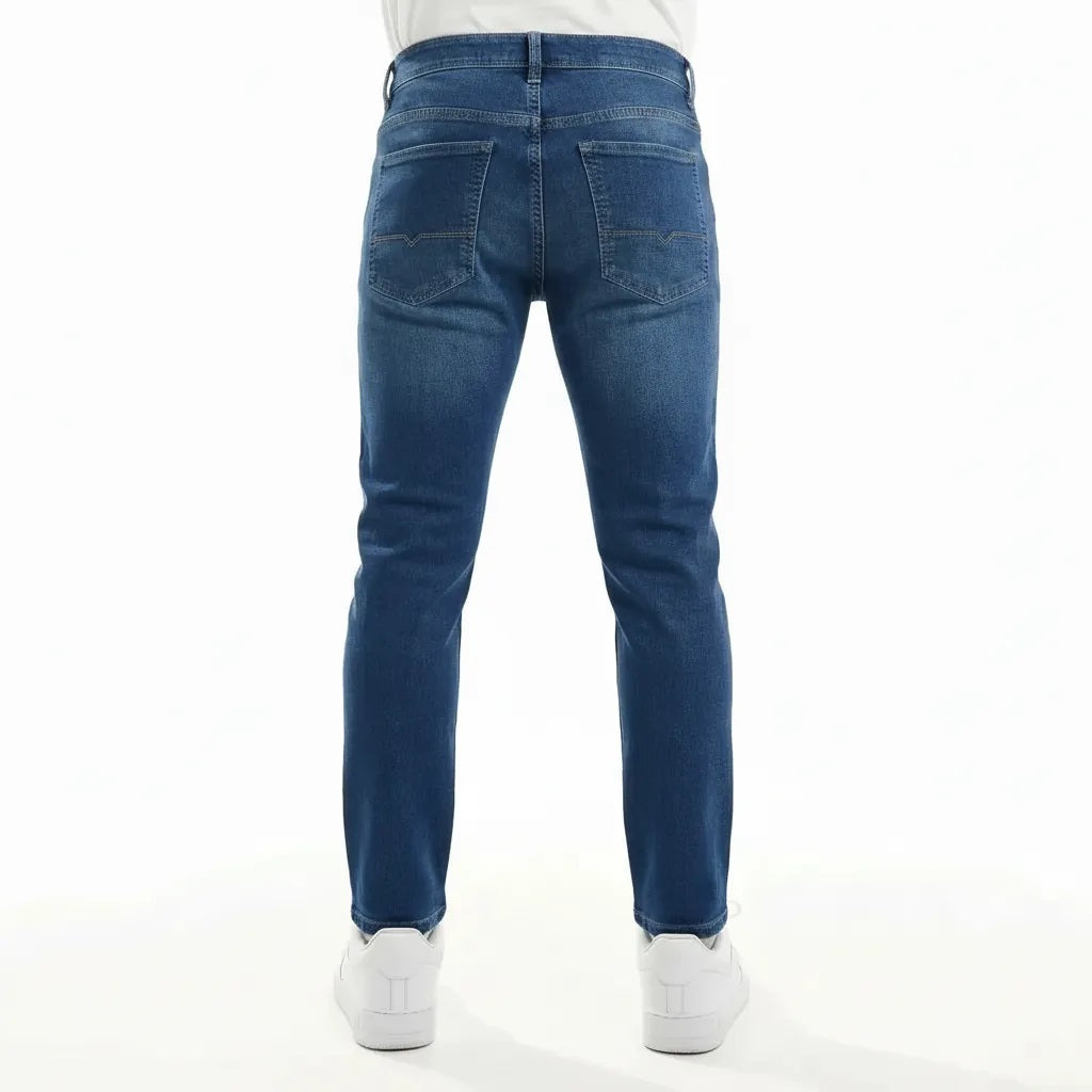 Men Straight Fit Mid-Rise Light Fade Stretchable Jeans