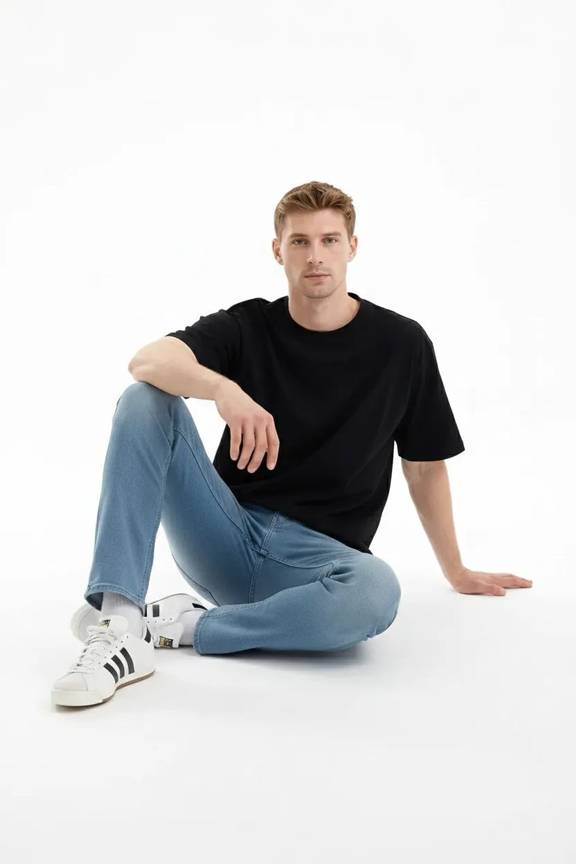 Men Straight Fit Mid-Rise Light Fade Stretchable Jeans