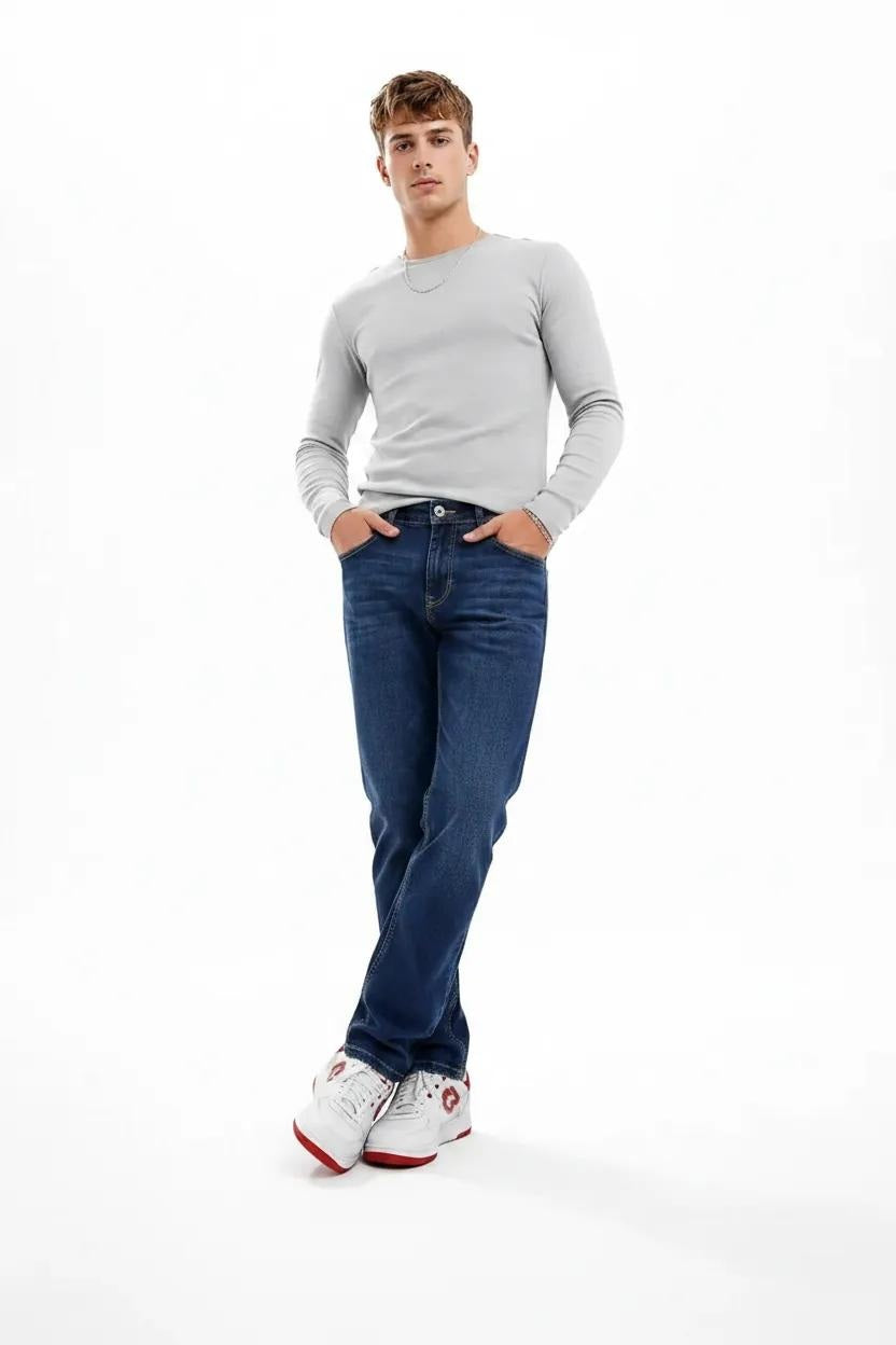 Men Straight Fit Mid-Rise Light Fade Stretchable Jeans