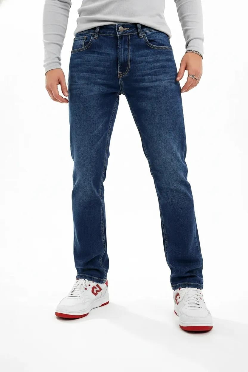 Men Straight Fit Mid-Rise Light Fade Stretchable Jeans