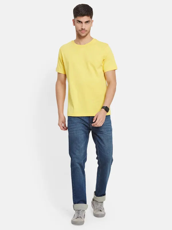 Light Washed Relaxed Fit Jeans