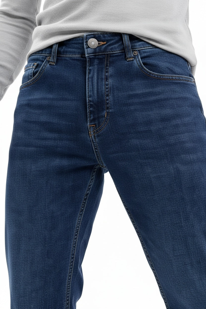 Men Cotton Regular Fit Mid-Rise Stretchable Jeans