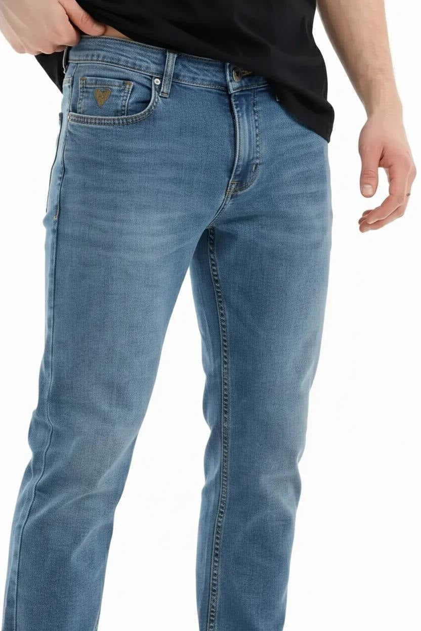 Men Regular Fit Mid-Rise Light Fade Stretchable Jeans
