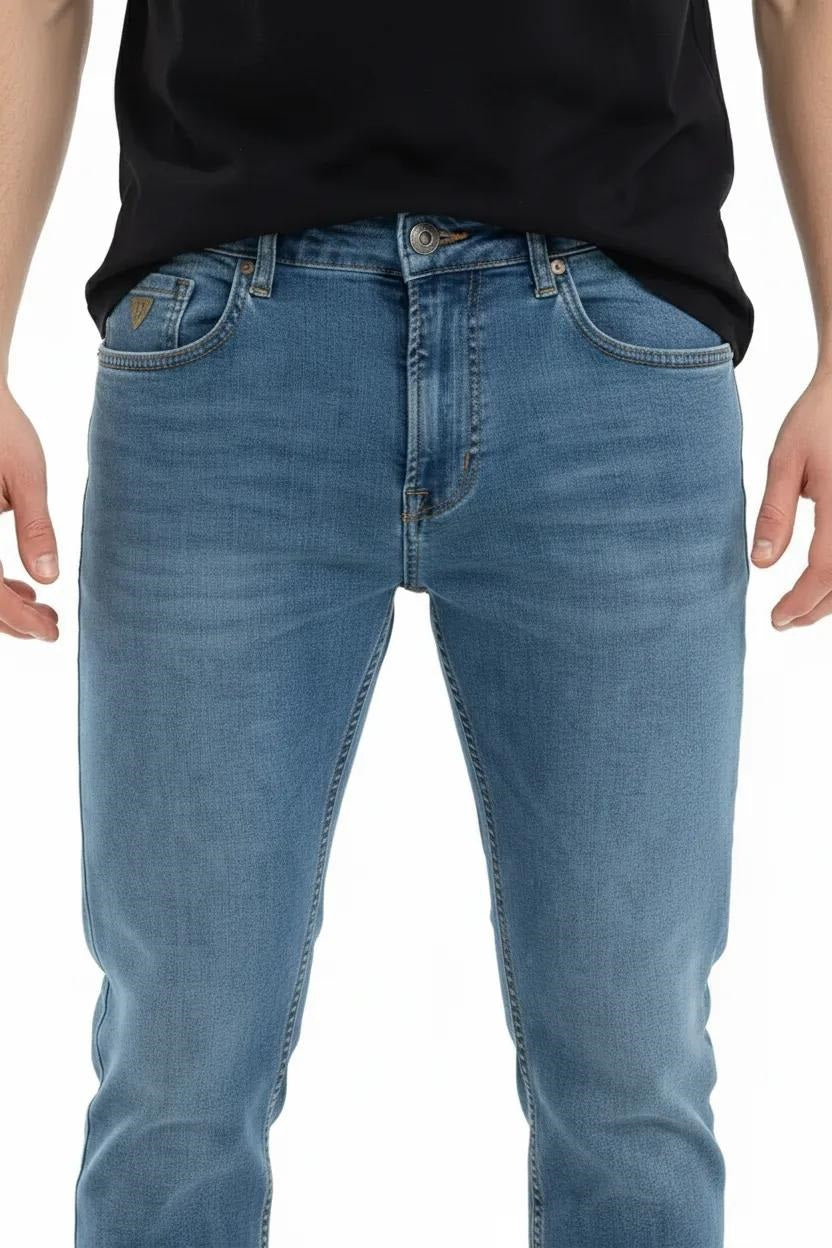 Men Regular Fit Mid-Rise Light Fade Stretchable Jeans