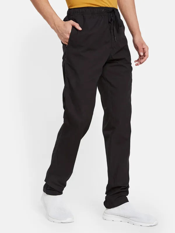 Relaxed Fit Lower With Badge