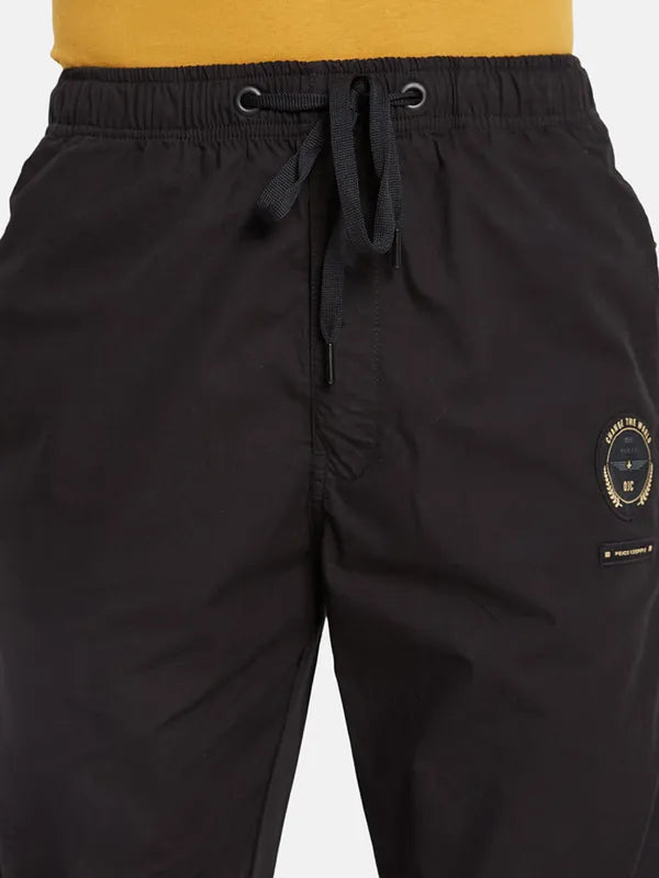 Relaxed Fit Lower With Badge