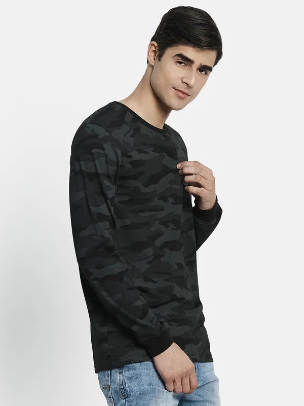 Men Black Camouflage Printed T-Shirt