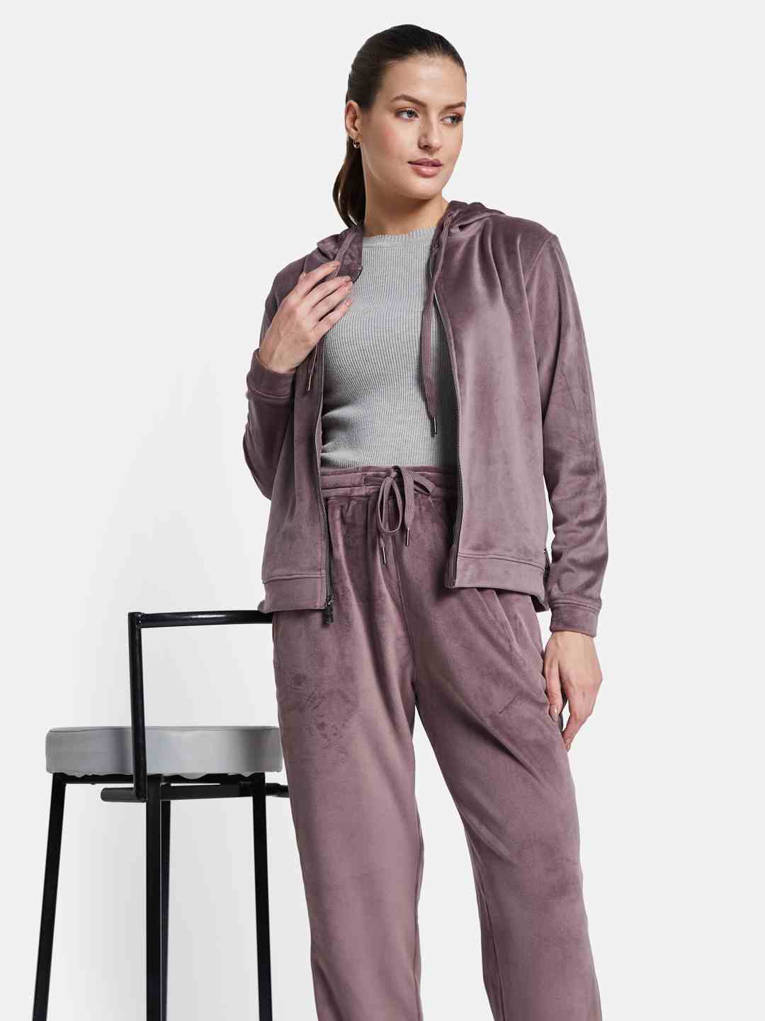 Mettle Women Solid track Suits