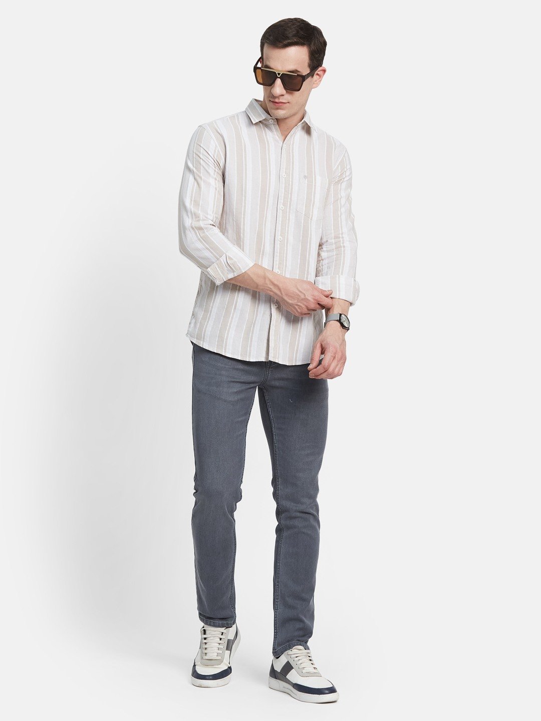METTLE Men Spread Collar Vertical Striped Cotton Casual Shirt