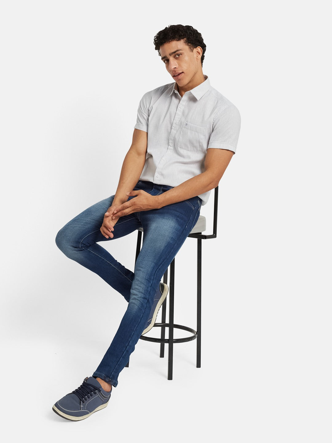 METTLE Men Solid Spread Collar Cotton Casual Shirt