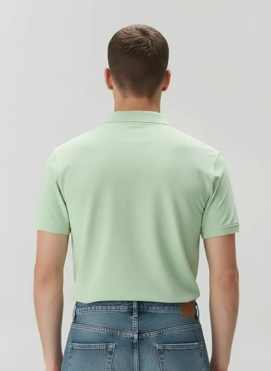 Men Polo Collar Solid T-shirt