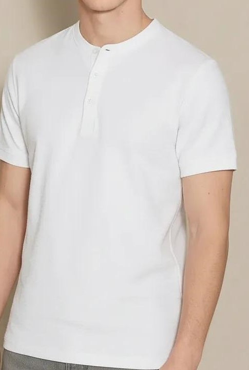 Men Off White Solid High Neck T-shirt