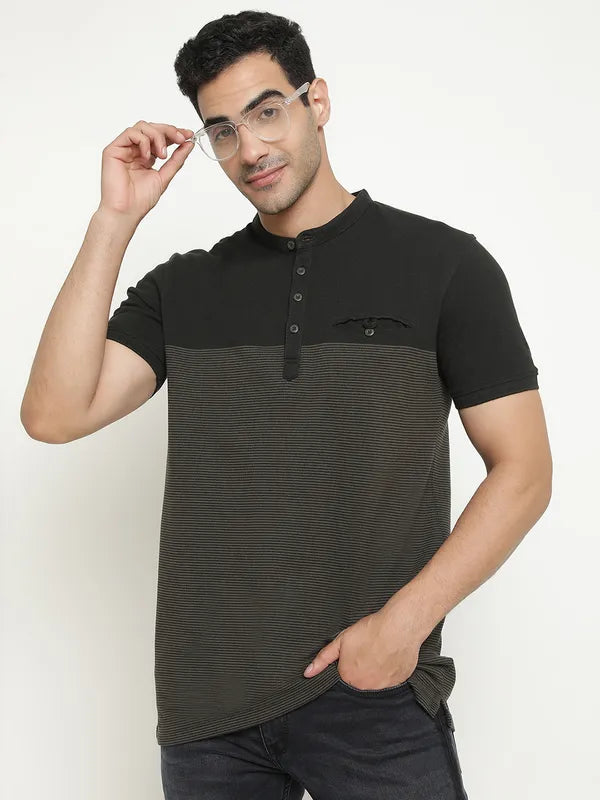 Octave Mandarin Collar Short Sleeves Cotton T-Shirt