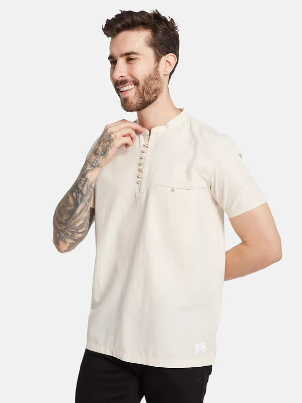 Octave Mandarin Collar Welt Pocket Short Sleeves Cotton T-Shirt