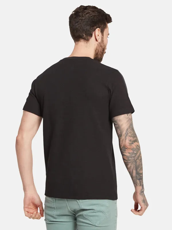 Octave Round Neck Short Sleeves Cotton T-Shirt