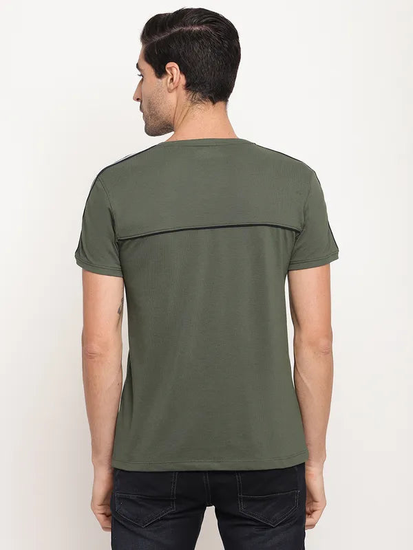 Octave Men Olive Green Typography Printed Regular-Fit T-Shirt